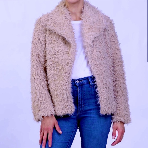 Little Lass • Pink Fuzzy Jacket • Large - Picture 4 of 7